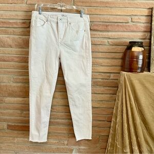 Skinny Ankle White Jeans 10 Petite